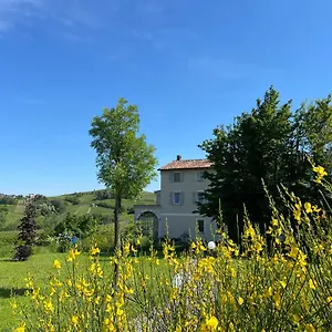 Couette-café Albero Di Karta, Canneto Pavese